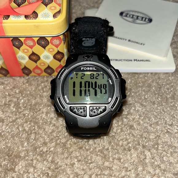 Fossil Blue QC1039 Digital Watch with Tin - Picture 2 of 4